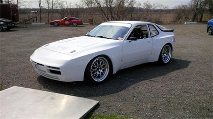 See more pics. of Cyril Pernods IFC Racing Wide Body 1 piece molded front end on our Friends and Associates page #9